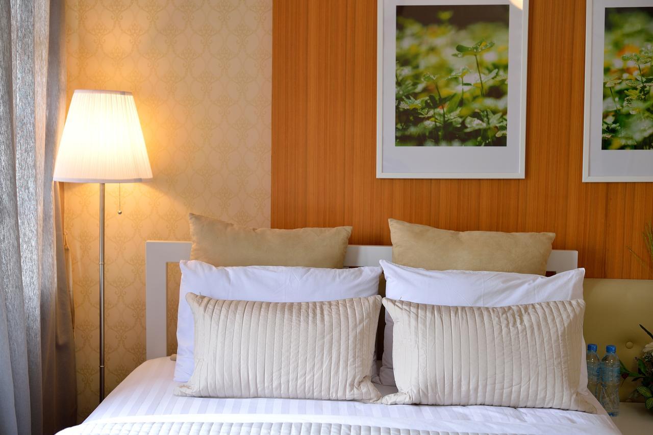 Lost And Found Bed And Breakfast Банкок Екстериор снимка
