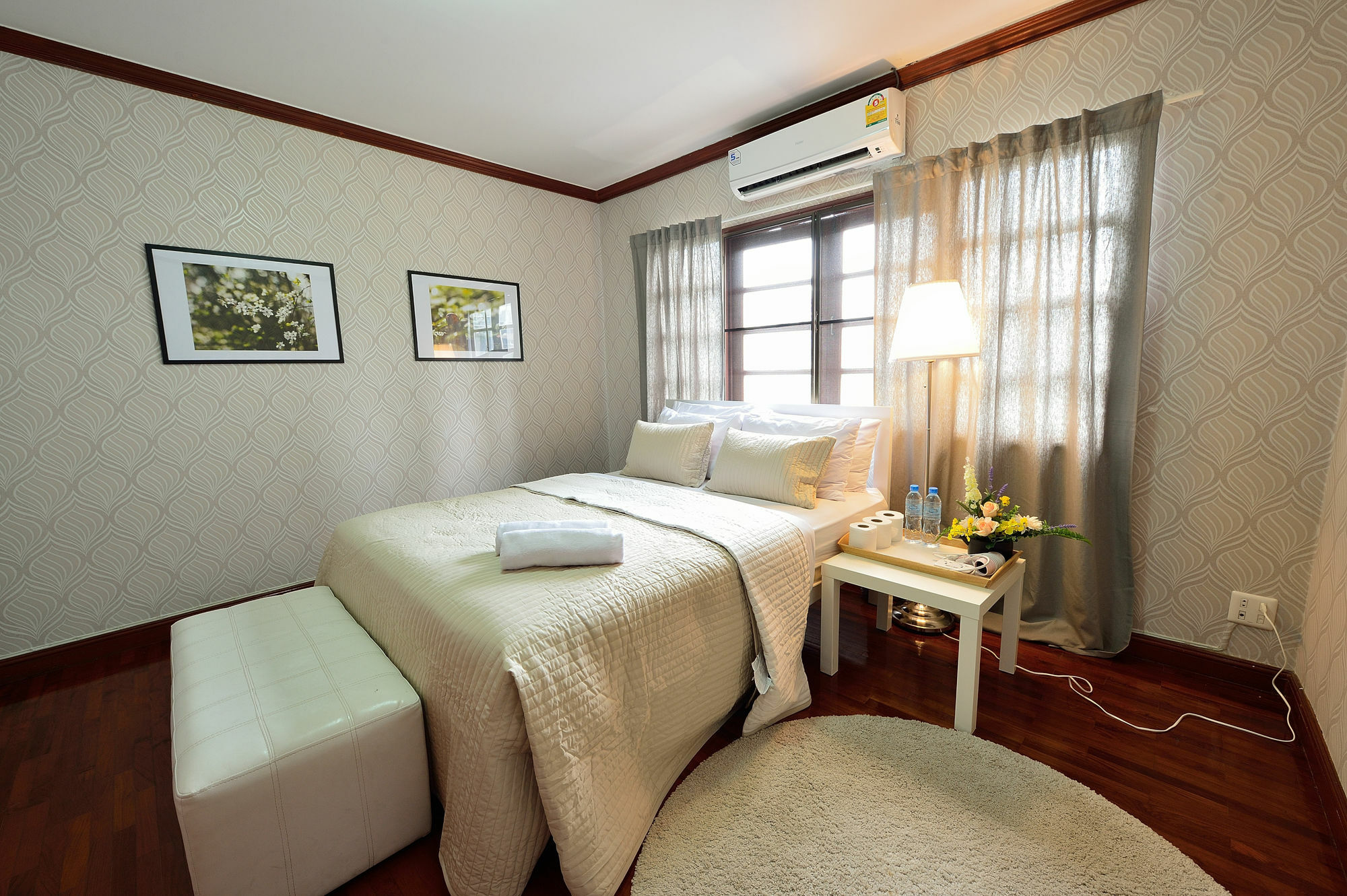 Lost And Found Bed And Breakfast Банкок Екстериор снимка