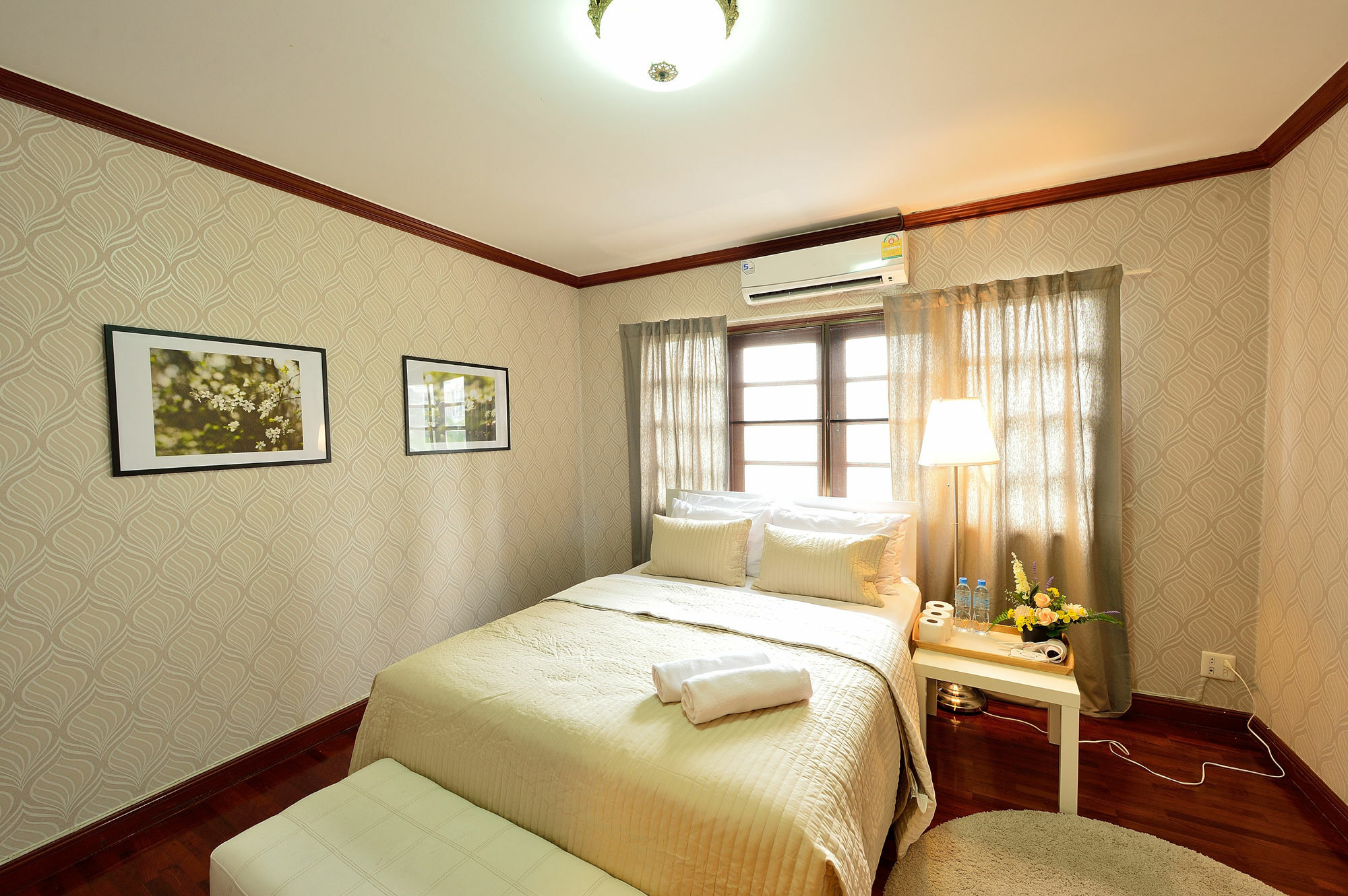Lost And Found Bed And Breakfast Банкок Екстериор снимка
